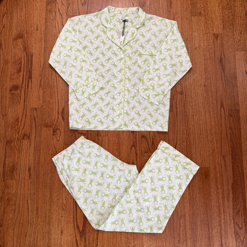 NWT Marigot Frog Print Long Pajama Set size XS